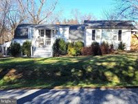 105 Grandview Avenue, Hopewell, NJ 08525