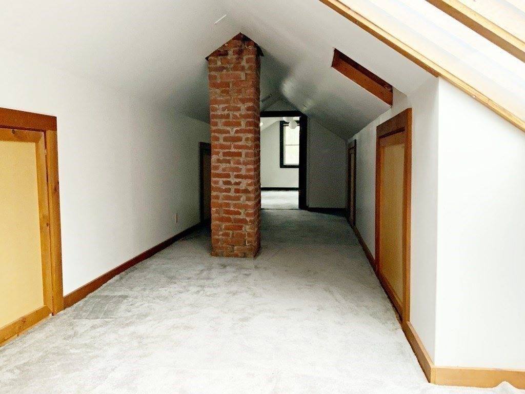 36 S Longyard Rd, Southwick, MA 01077