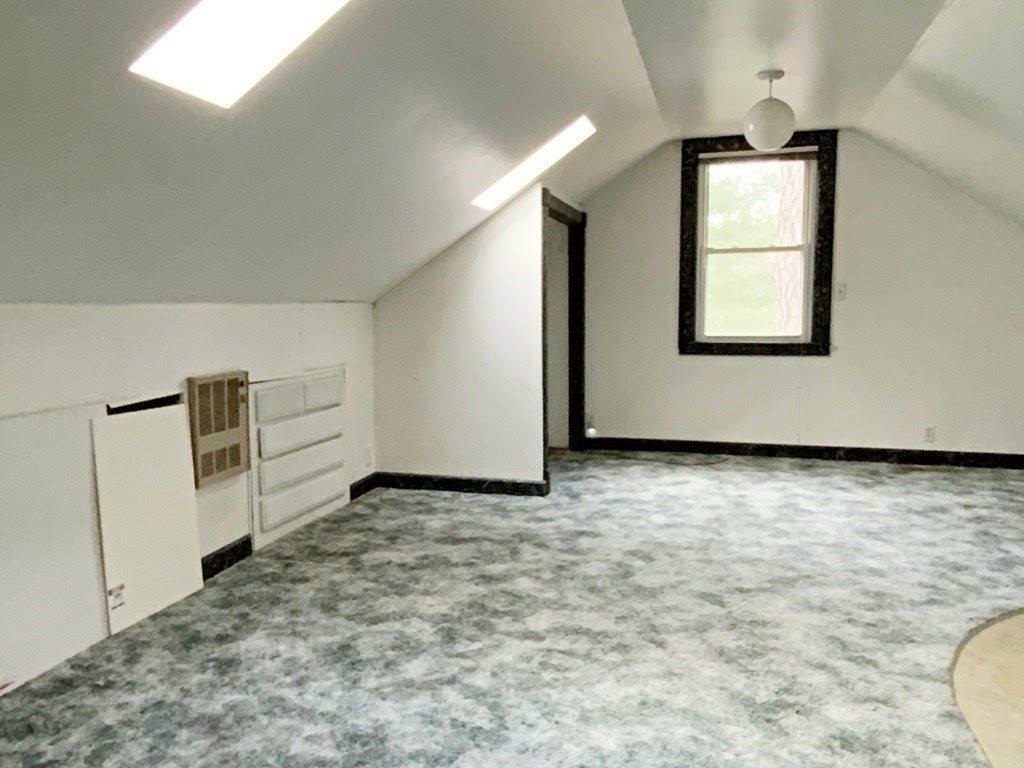 36 S Longyard Rd, Southwick, MA 01077
