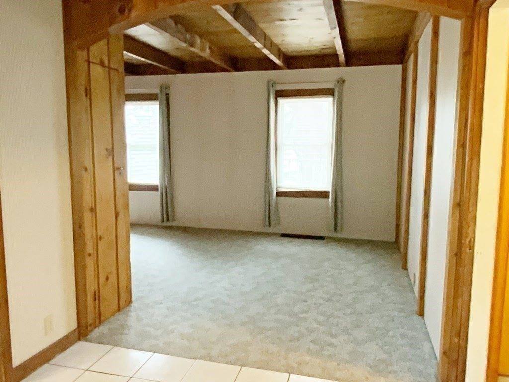 36 S Longyard Rd, Southwick, MA 01077