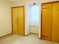 36 S Longyard Rd, Southwick, MA 01077