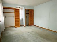 36 S Longyard Rd, Southwick, MA 01077