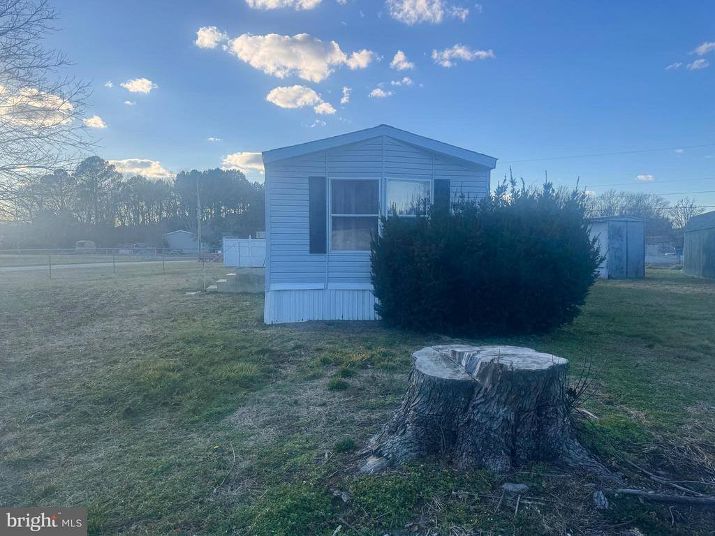 19194 East Meadowview Drive, Milton, DE 19968