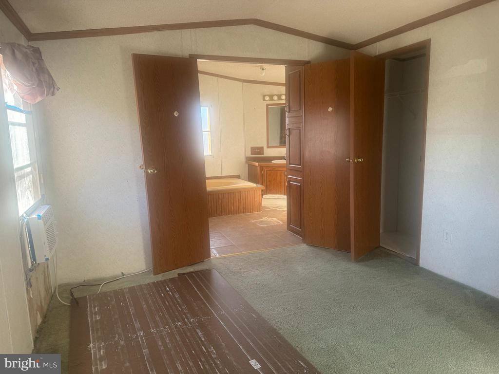 19194 East Meadowview Drive, Milton, DE 19968