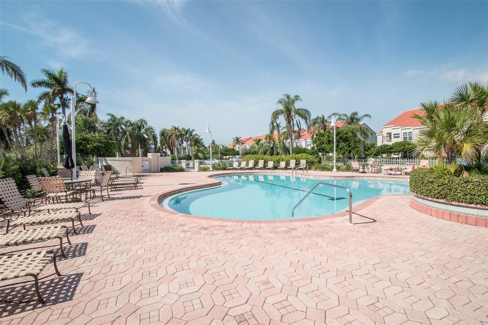 6112 Mirada Circle #17, Saint Petersburg, FL 33715