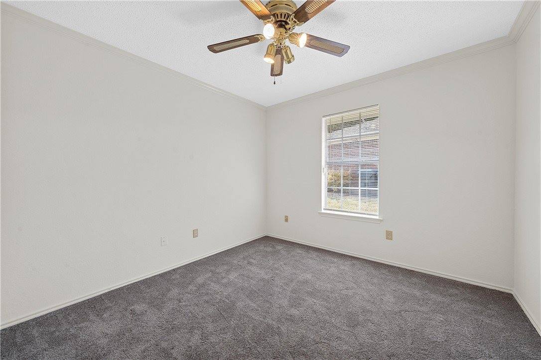 9515 Reno Drive, Woodway, TX 76712