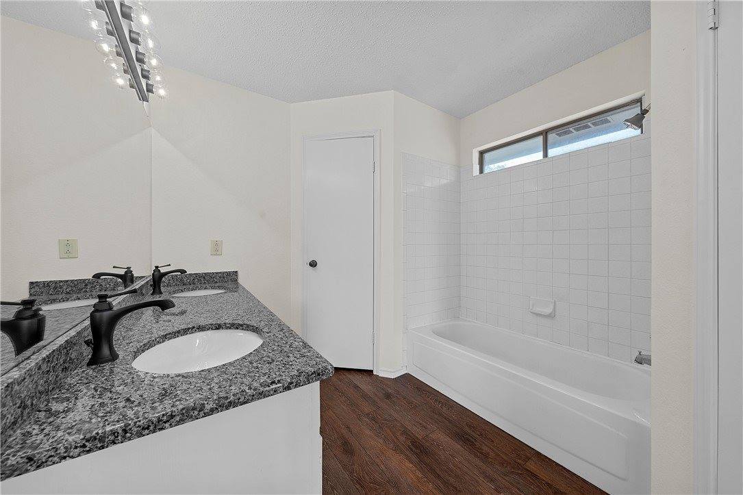 9515 Reno Drive, Woodway, TX 76712