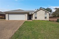 9515 Reno Drive, Woodway, TX 76712