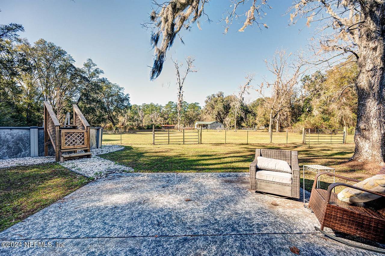 2794 Parrish Cemetery Road, Jacksonville, FL 32221