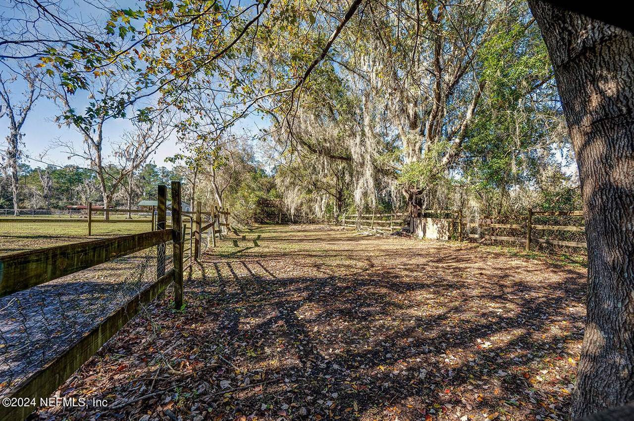 2794 Parrish Cemetery Road, Jacksonville, FL 32221