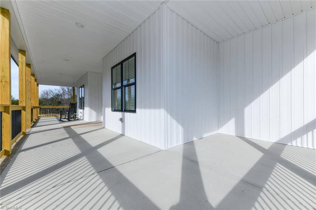 169 Hidden Acres Drive, Thomasville, NC 27360