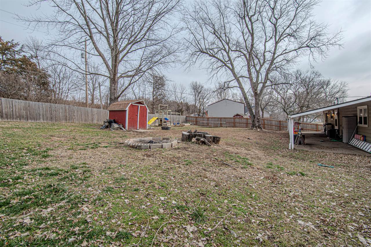 4504 Freeman Road, Manhattan, KS 66503