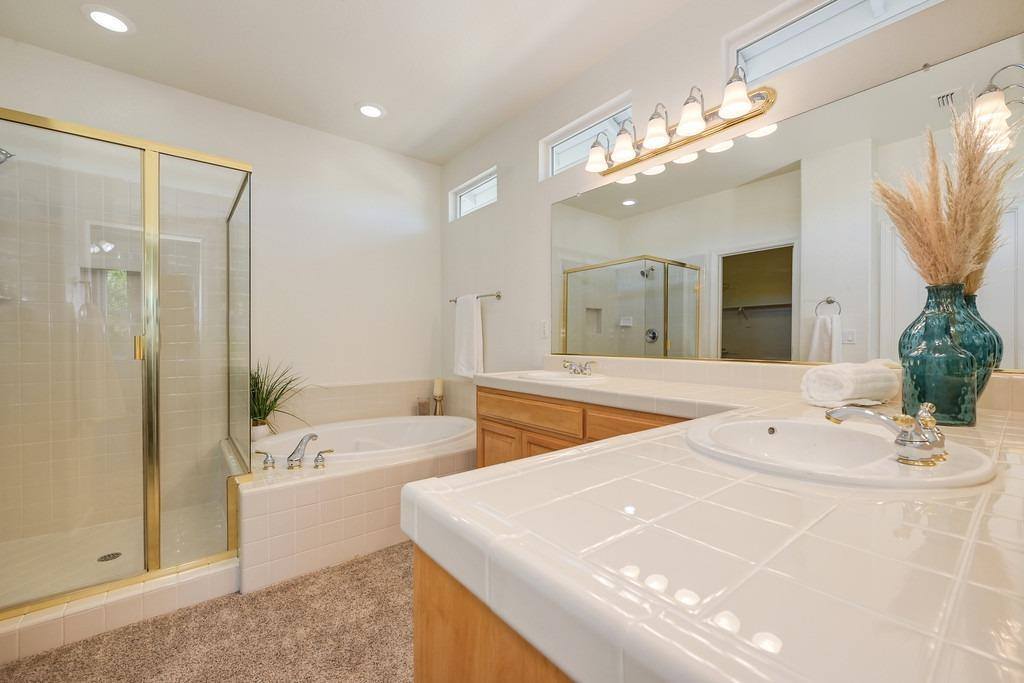 2216 Ursula Way, Roseville, CA 95661