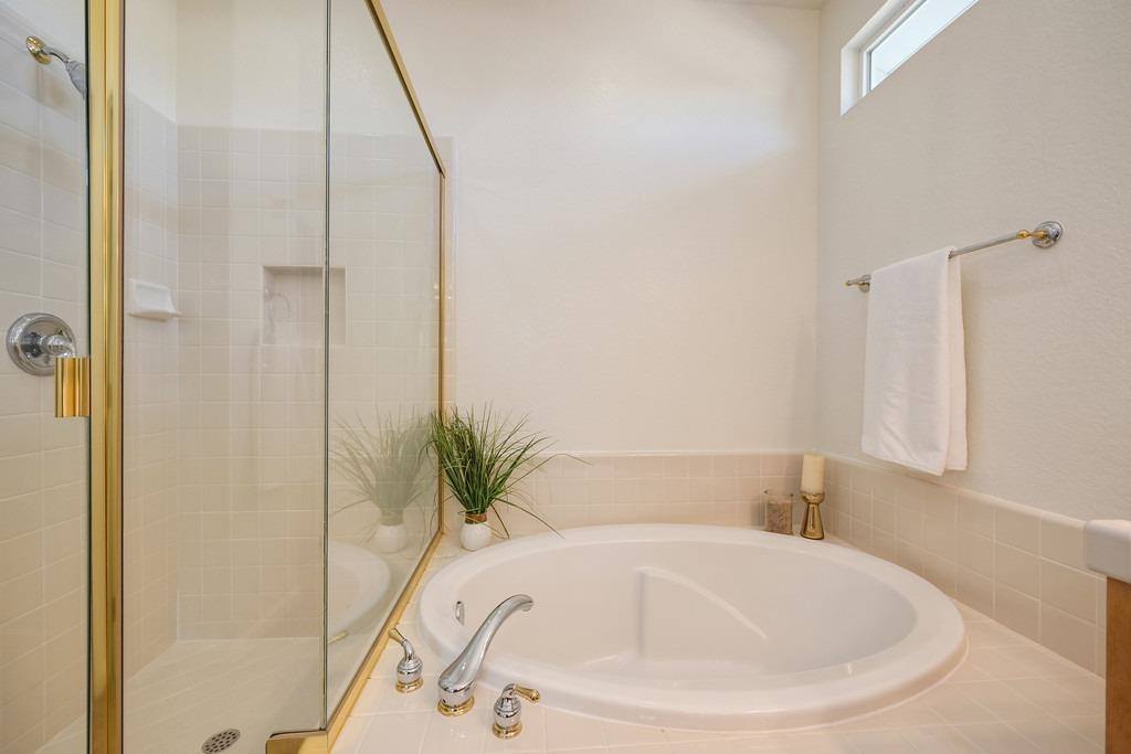 2216 Ursula Way, Roseville, CA 95661