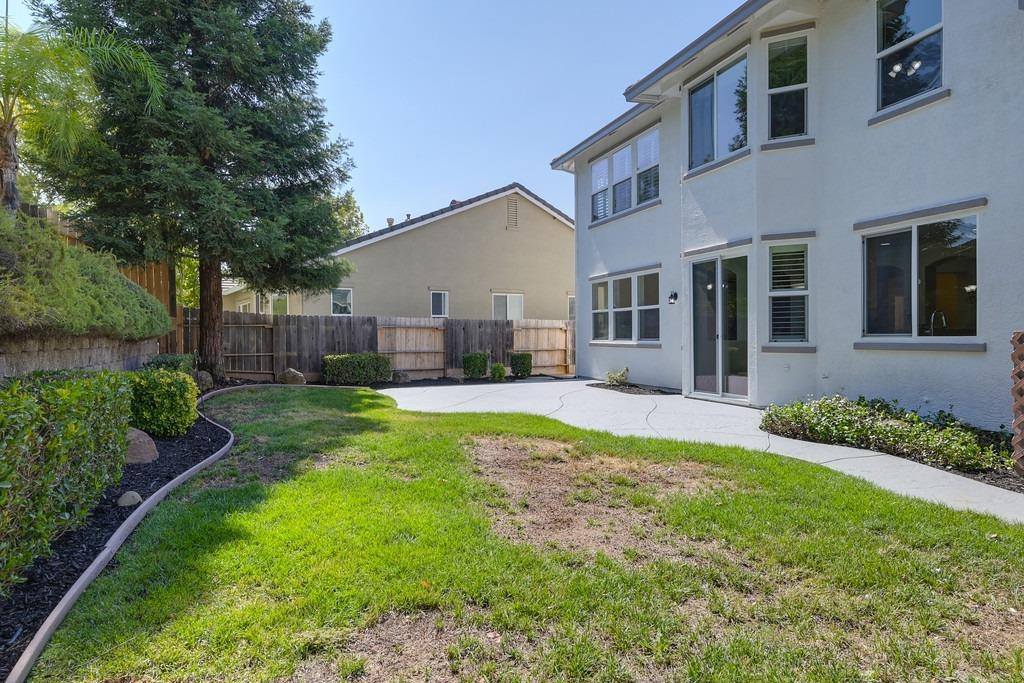 2216 Ursula Way, Roseville, CA 95661