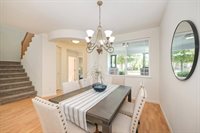 2216 Ursula Way, Roseville, CA 95661