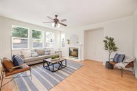 2216 Ursula Way, Roseville, CA 95661