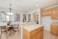 2216 Ursula Way, Roseville, CA 95661