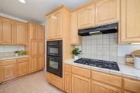 2216 Ursula Way, Roseville, CA 95661