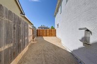 2216 Ursula Way, Roseville, CA 95661