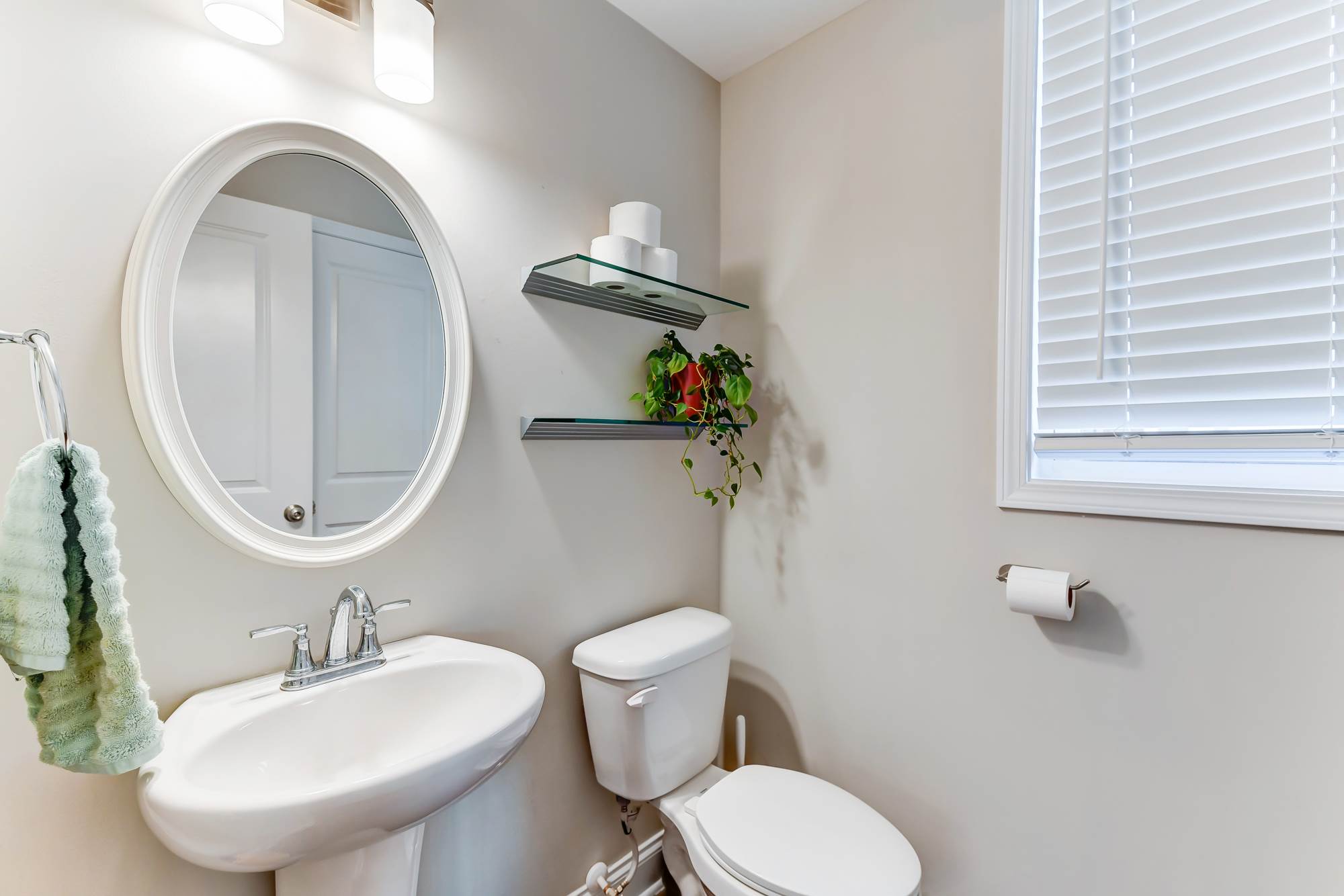 8310 Scotney Bluff Ave, Charlotte, NC 28273