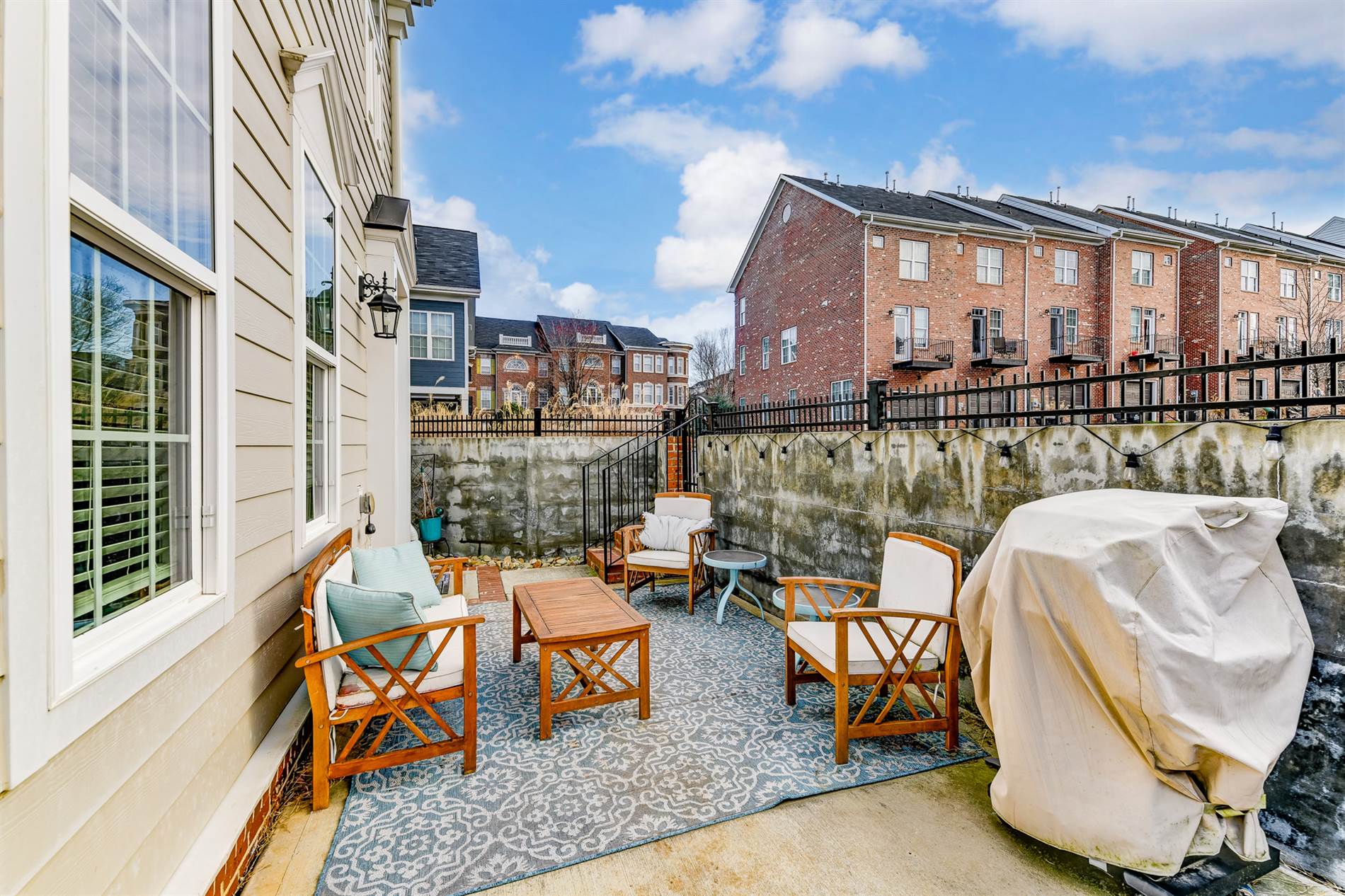 8310 Scotney Bluff Ave, Charlotte, NC 28273