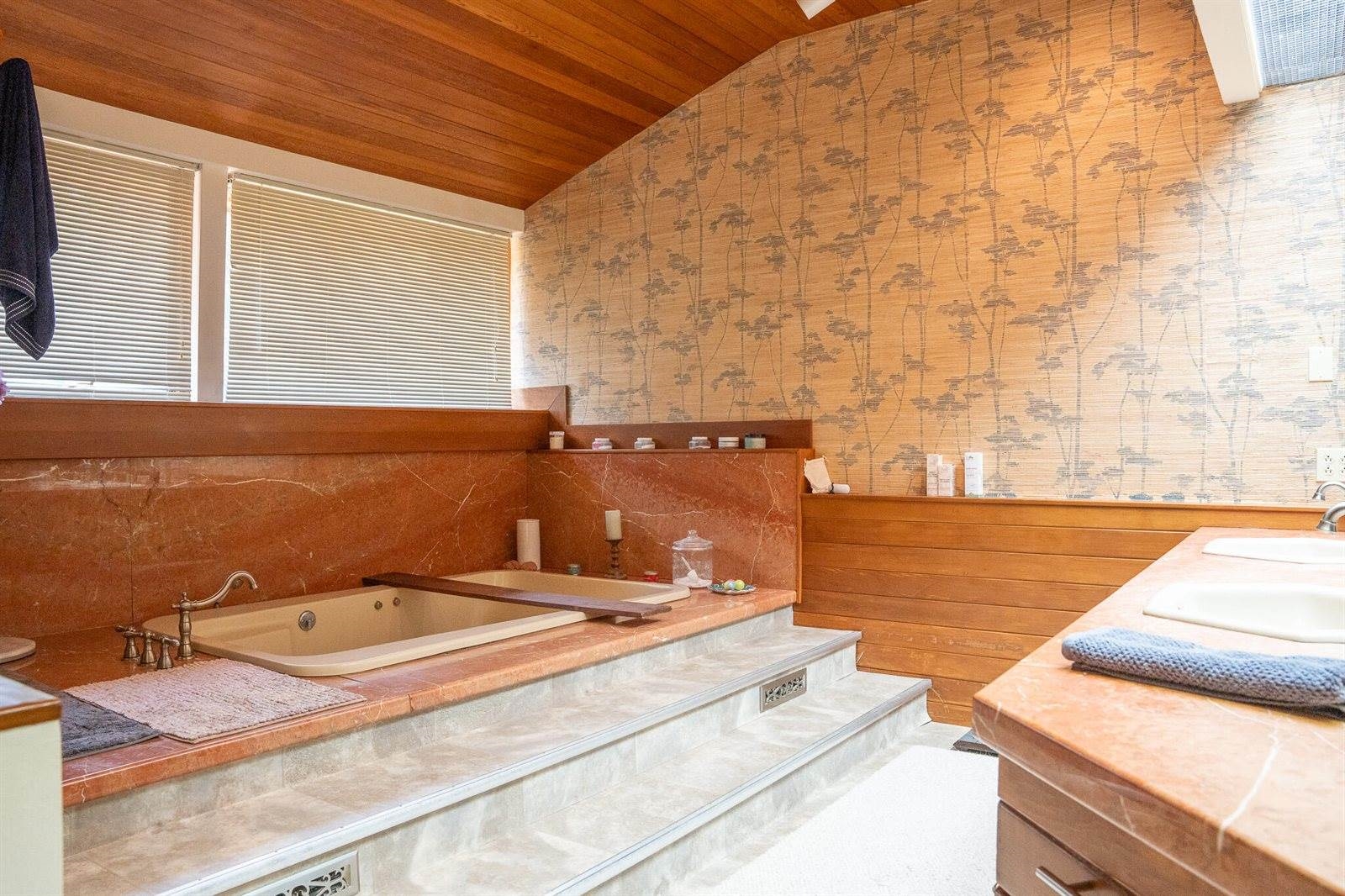 123 Hardy Street, Presque Isle, ME 04769