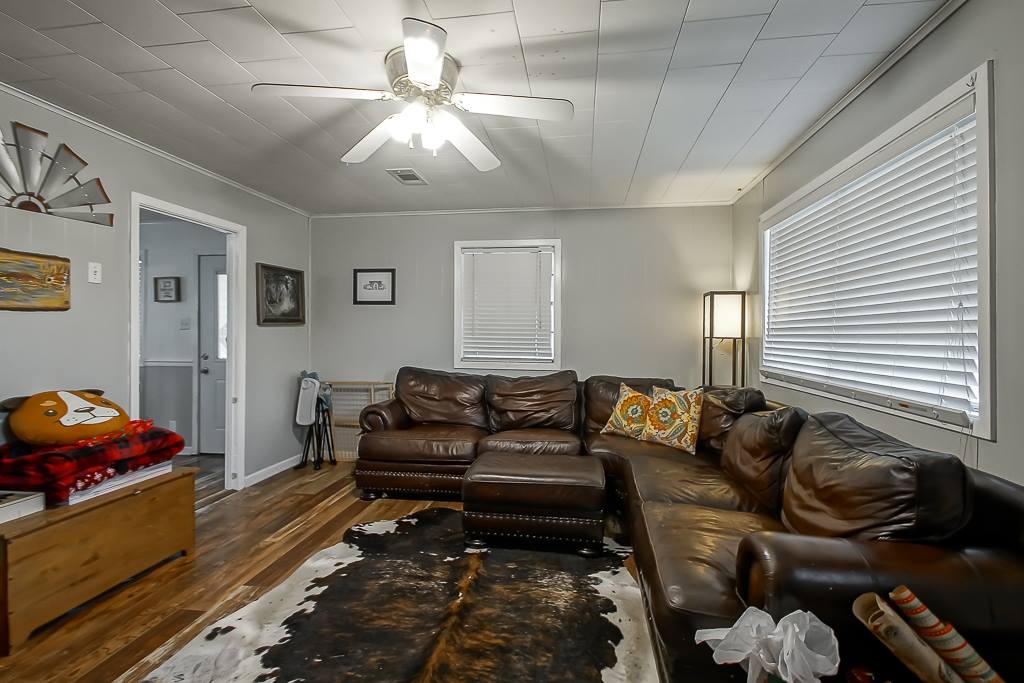 14187 Bear Island Rd, Maurepas, LA 70449