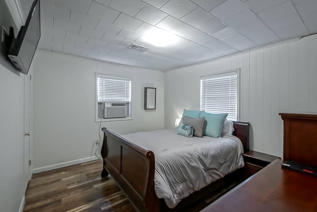 14187 Bear Island Rd, Maurepas, LA 70449