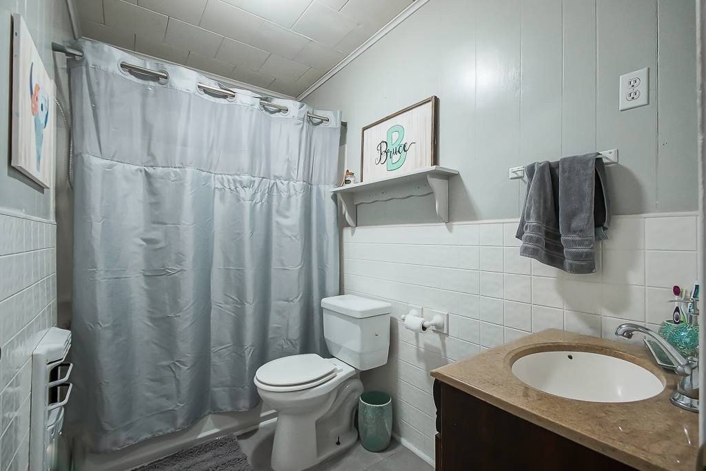 14187 Bear Island Rd, Maurepas, LA 70449