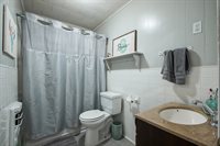 14187 Bear Island Rd, Maurepas, LA 70449