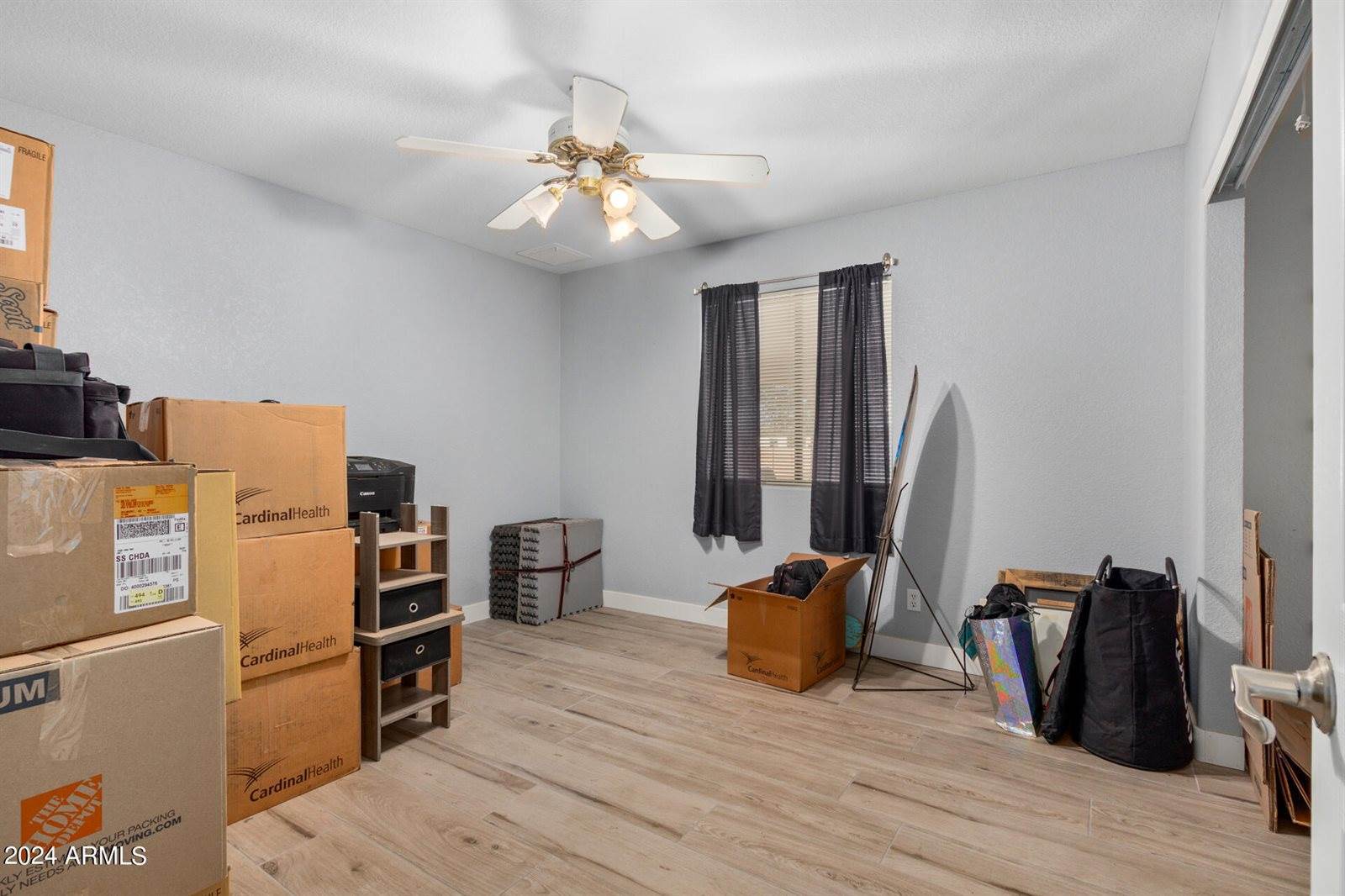 821 East Hondo Avenue, Apache Junction, AZ 85119