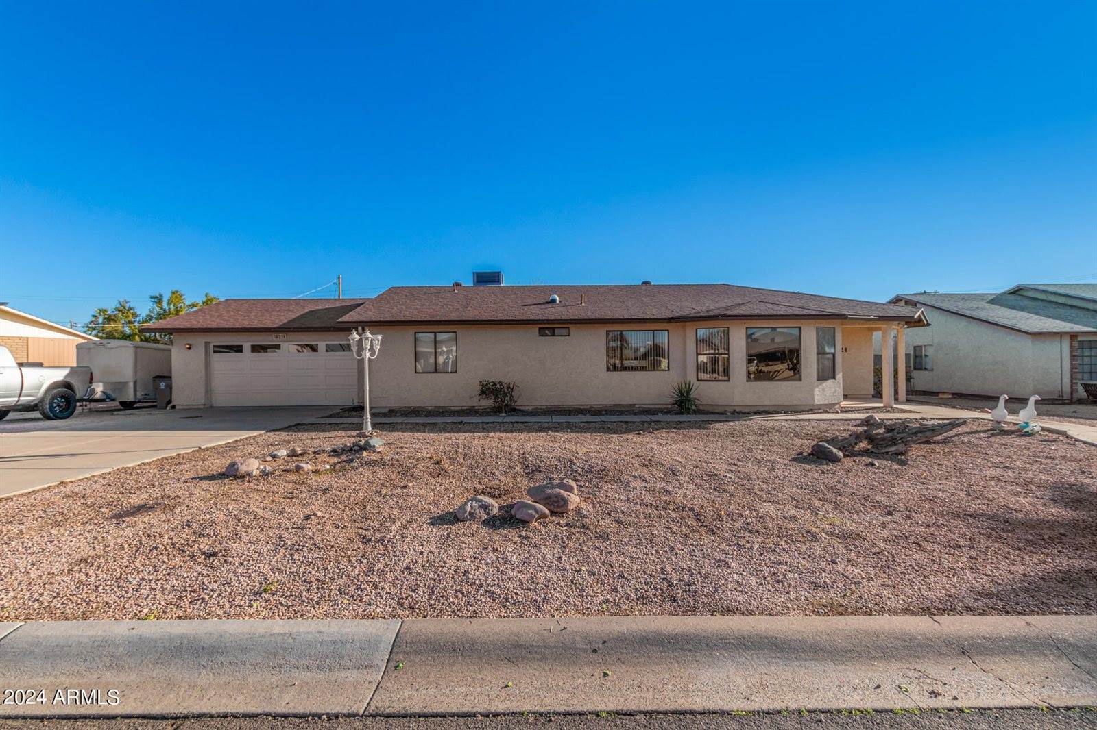 821 East Hondo Avenue, Apache Junction, AZ 85119
