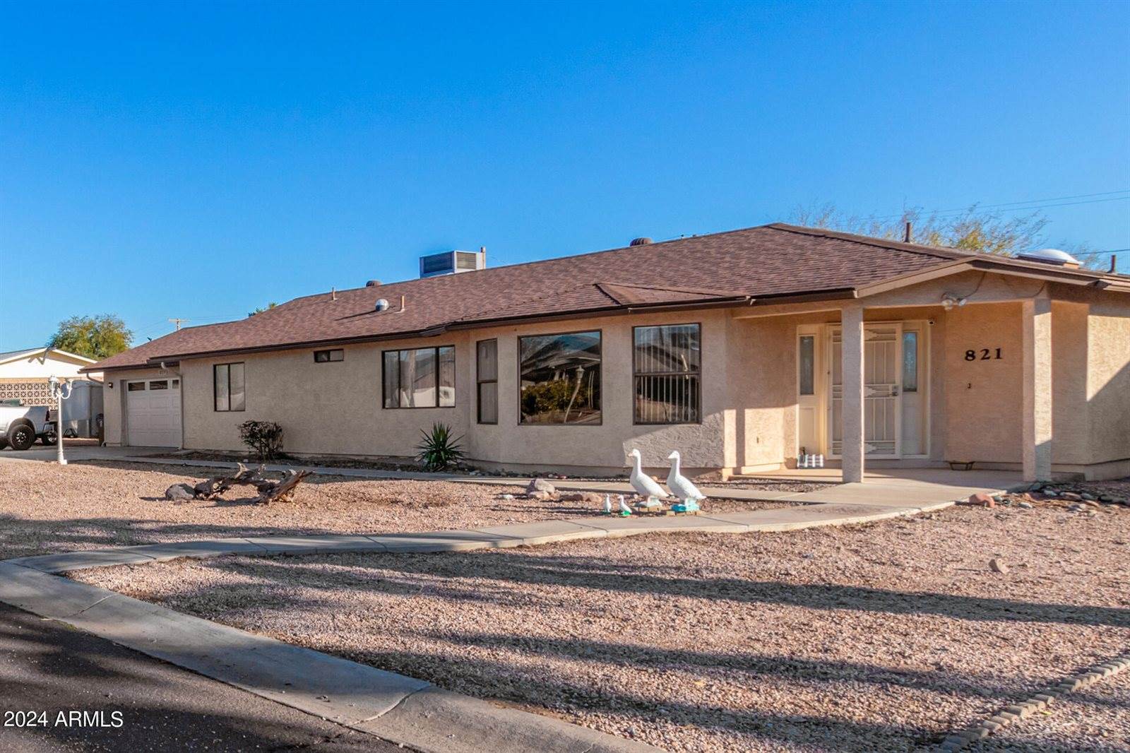 821 East Hondo Avenue, Apache Junction, AZ 85119