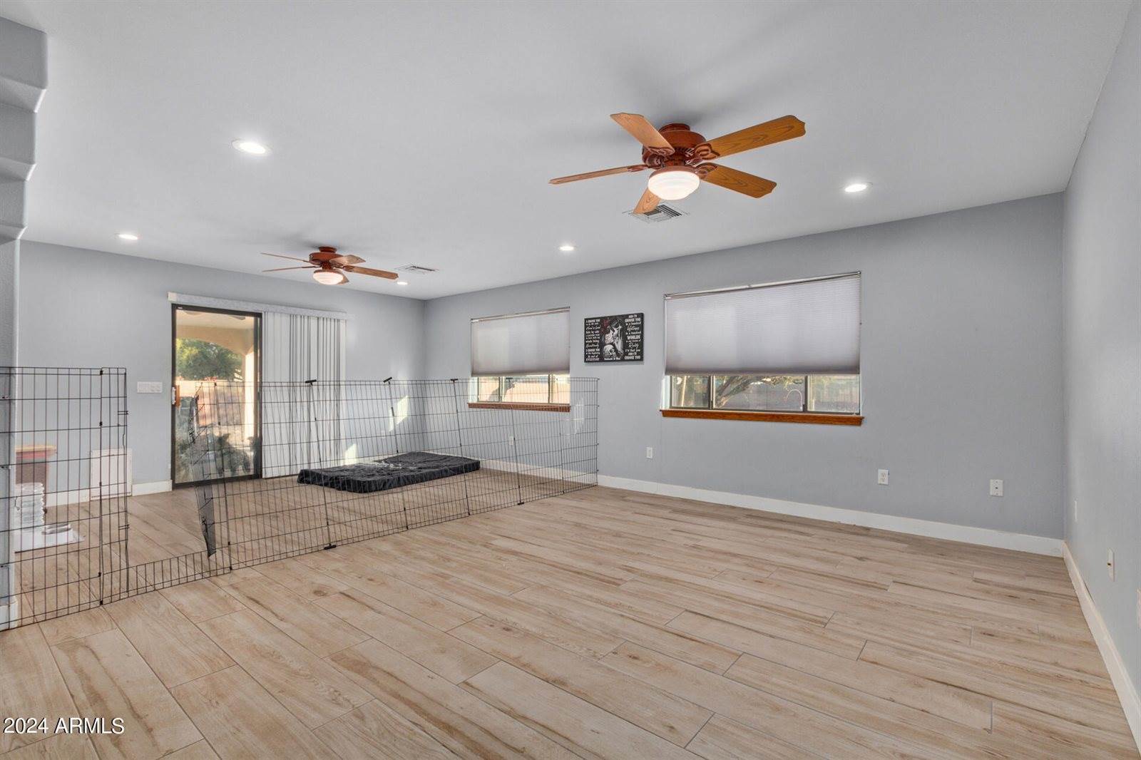 821 East Hondo Avenue, Apache Junction, AZ 85119