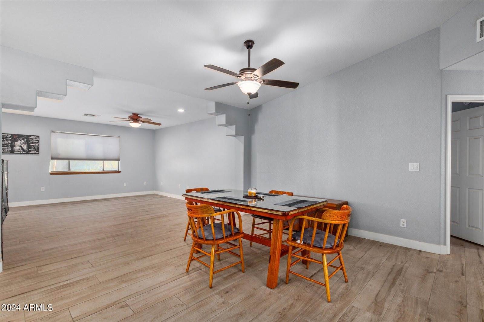 821 East Hondo Avenue, Apache Junction, AZ 85119