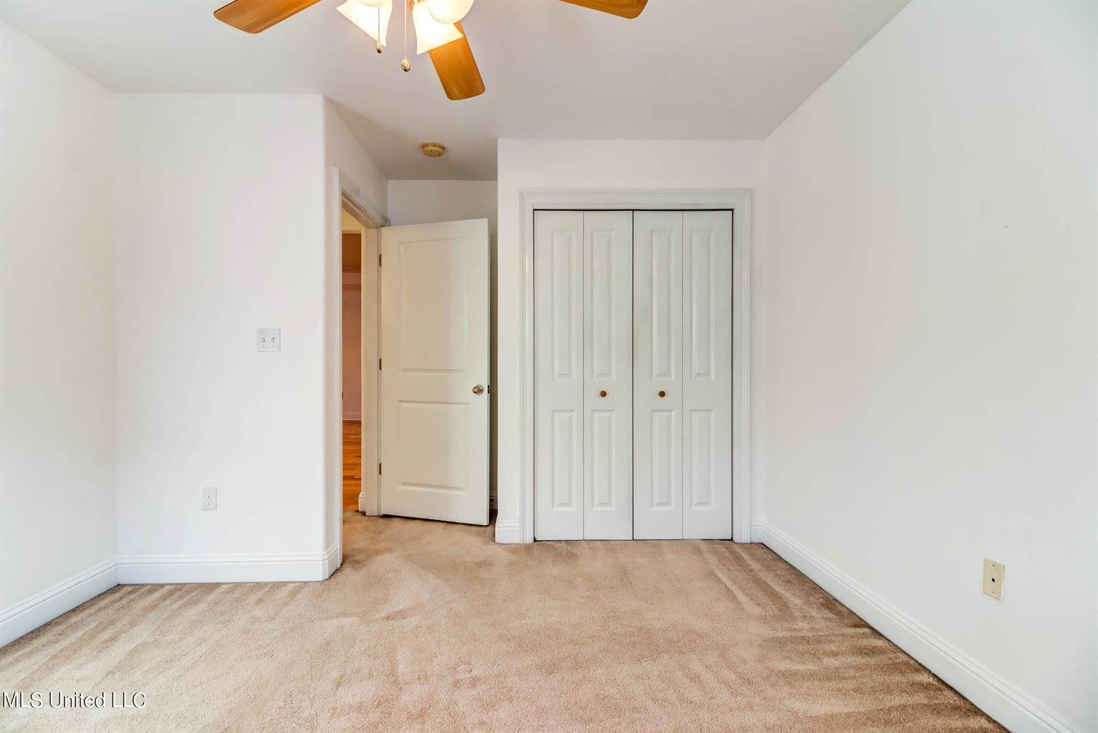 2123 Lindhridge Drive, Gulfport, MS 39503