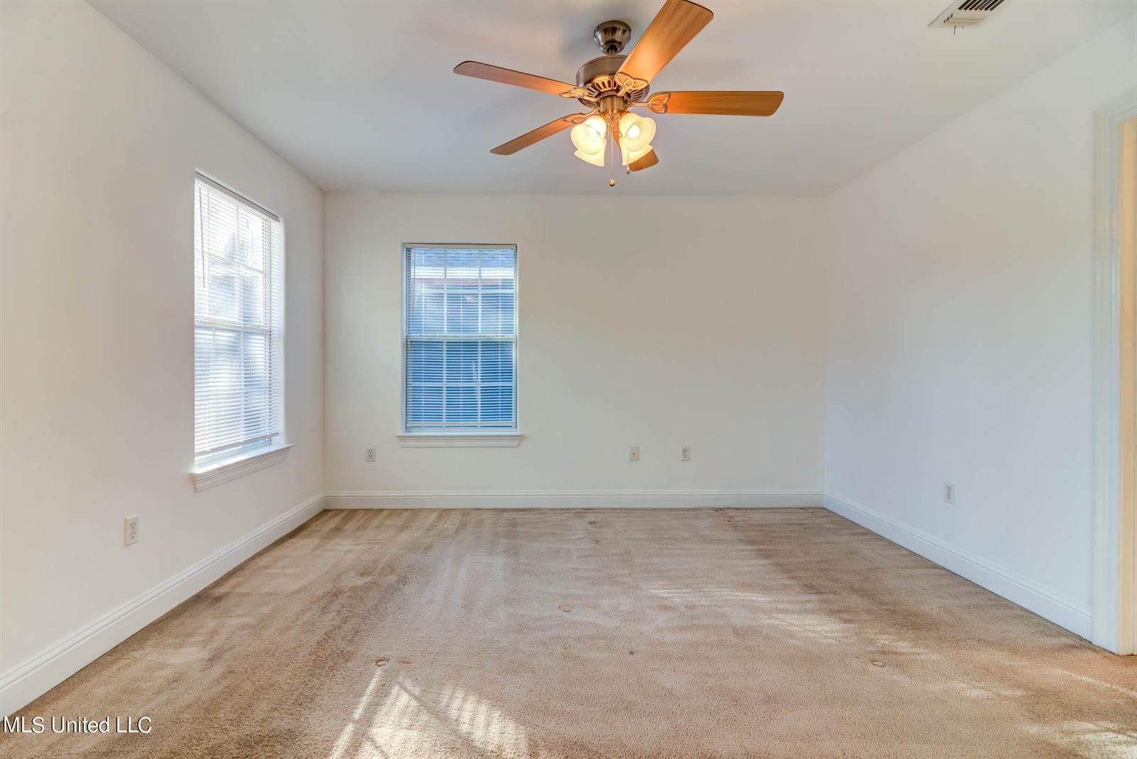 2123 Lindhridge Drive, Gulfport, MS 39503