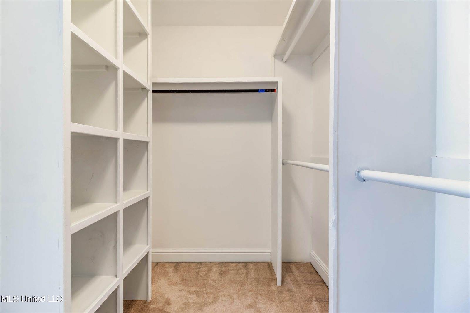 2123 Lindhridge Drive, Gulfport, MS 39503