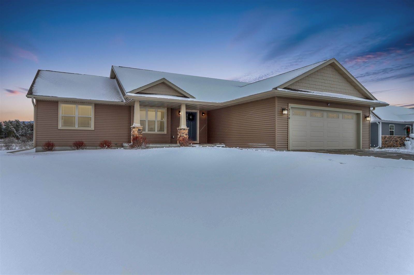 3770 Kensington Place, Plover, WI 54467