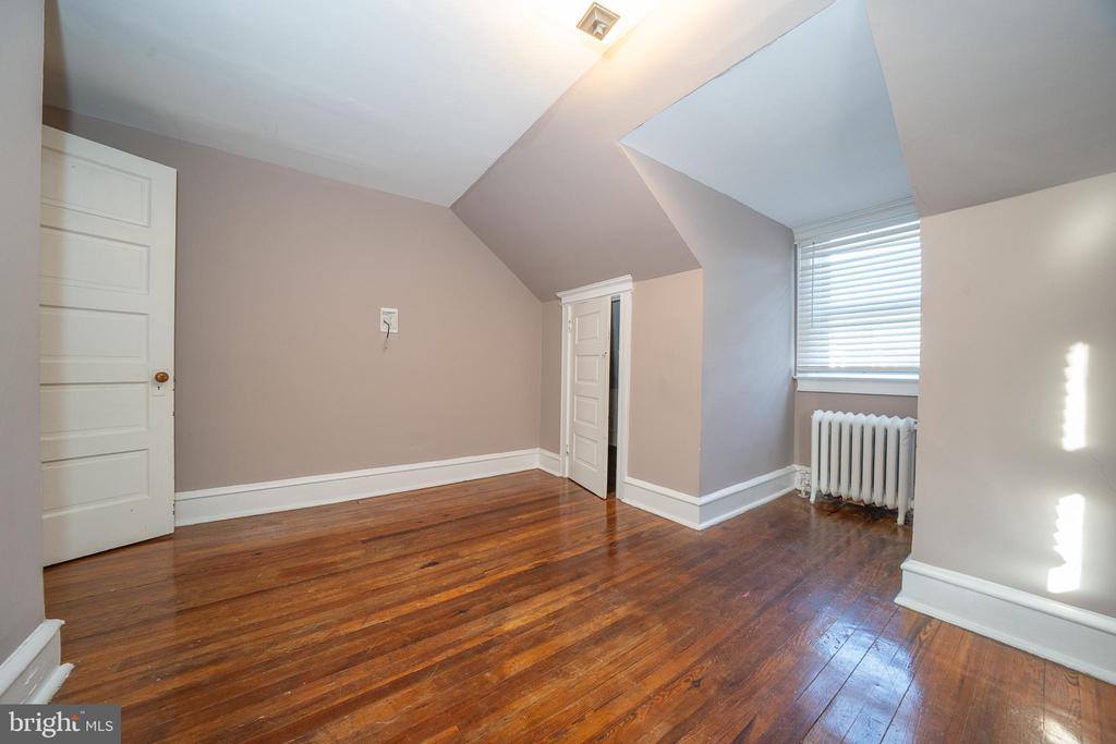 709 East 20TH Street, Chester, PA 19013