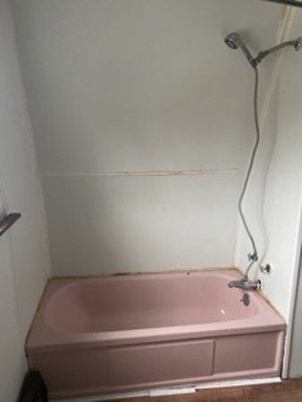 236 Grove St, Northampton, MA 01060