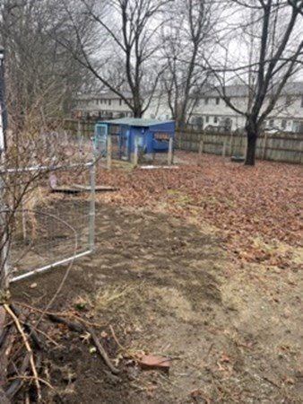 236 Grove St, Northampton, MA 01060