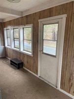 236 Grove St, Northampton, MA 01060