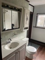 236 Grove St, Northampton, MA 01060