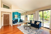 1011 Santa Helena Park Ct, Solana Beach, CA 92075