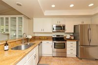 1011 Santa Helena Park Ct, Solana Beach, CA 92075