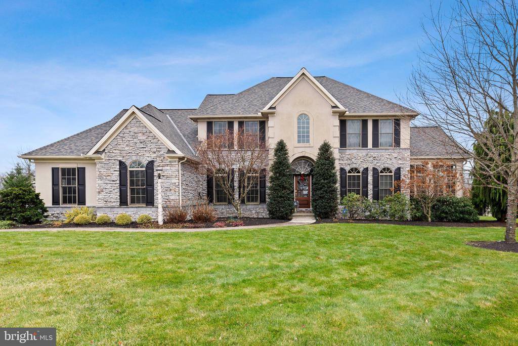 2380 Woodstream Way, Enola, PA 17025