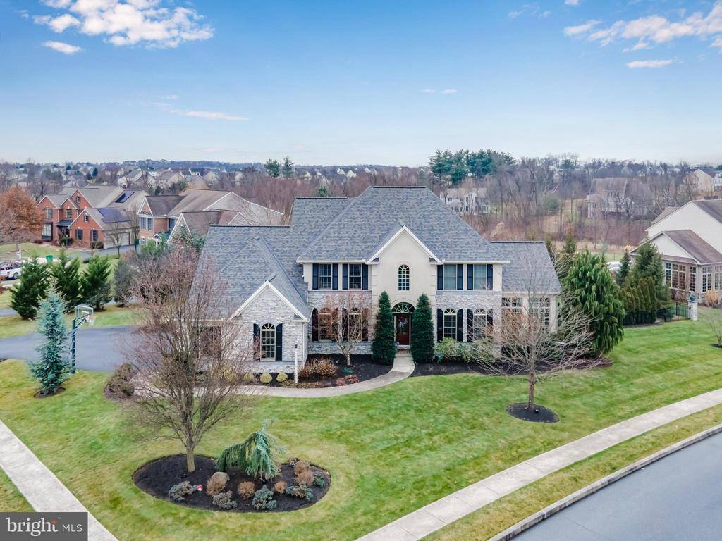 2380 Woodstream Way, Enola, PA 17025