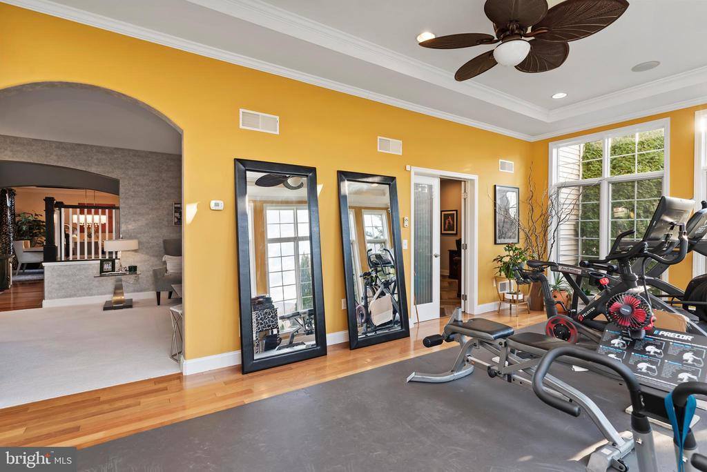 2380 Woodstream Way, Enola, PA 17025